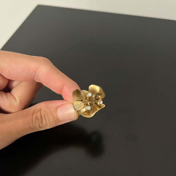 MUST GO Banana Republic Floral Ring Size 5 - Picture 2 of 8